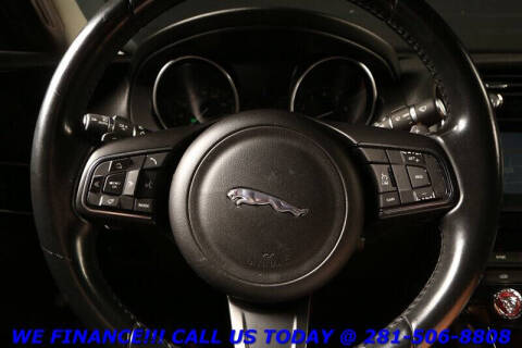 2017 Jaguar XE 25t Premium