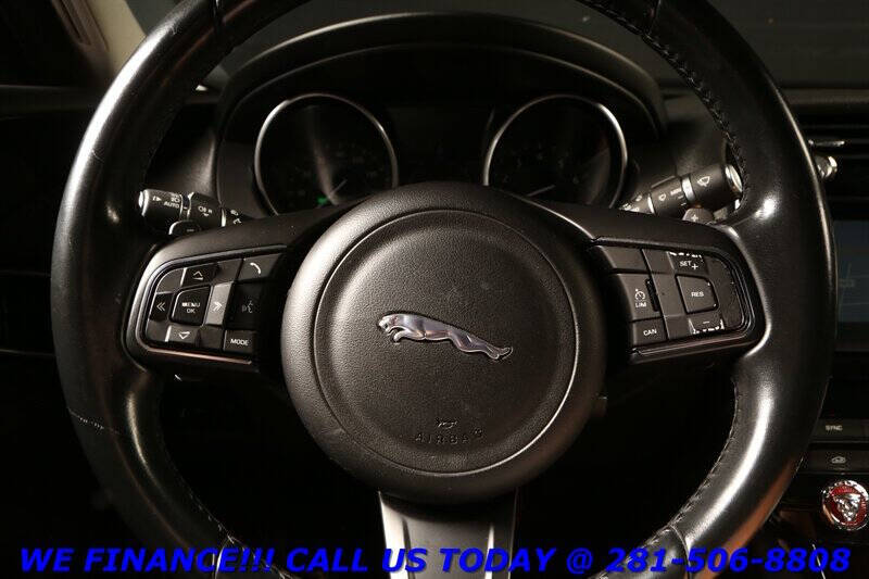 2017 Jaguar XE 25t Premium