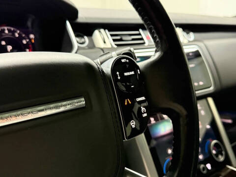 2020 Land Rover Range Rover P525 HSE