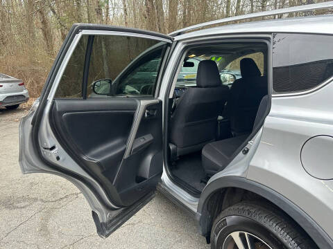 2017 Toyota RAV4 XLE