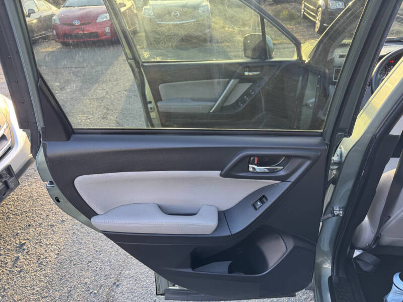 2016 Subaru Forester 2.5i Limited