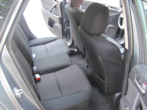 2013 Mazda MAZDA3 i Touring