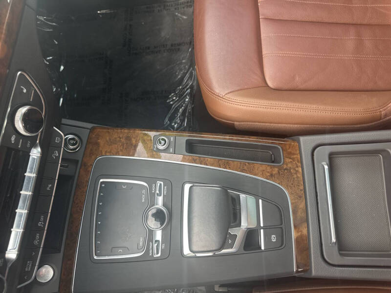 2018 Audi Q5 2.0T quattro Premium Plus