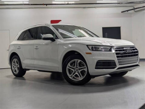 2019 Audi Q5 quattro Premium 45 TFSI