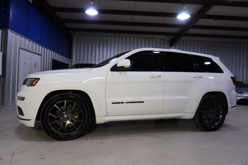 2020 Jeep Grand Cherokee for sale at SOUTHWEST AUTO CENTER INC in Houston TX