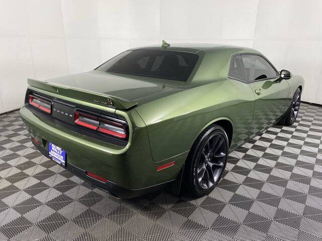 2022 Dodge Challenger