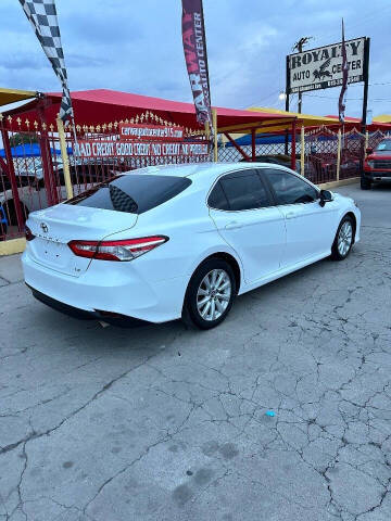 2019 Toyota Camry LE
