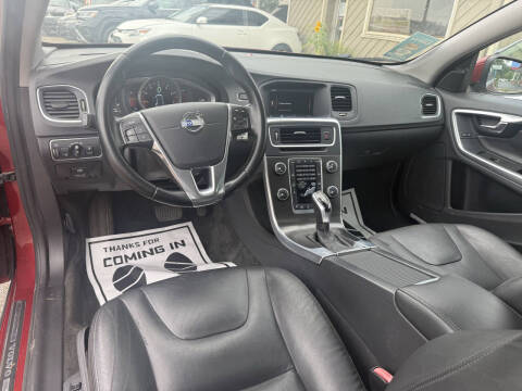 2015 Volvo V60 T5 Drive-E Premier