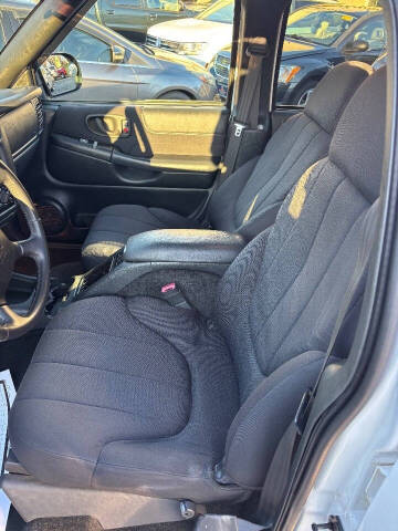 2003 Chevrolet S-10 LS