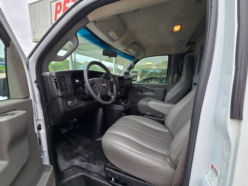 2020 Chevrolet Express 2500