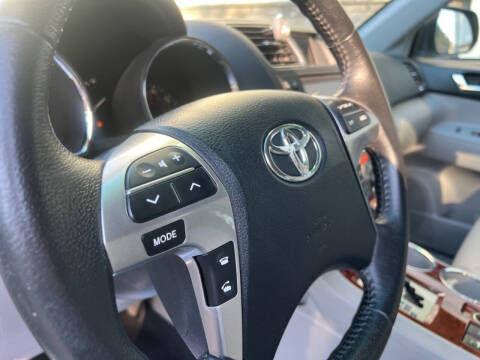 2011 Toyota Highlander Limited