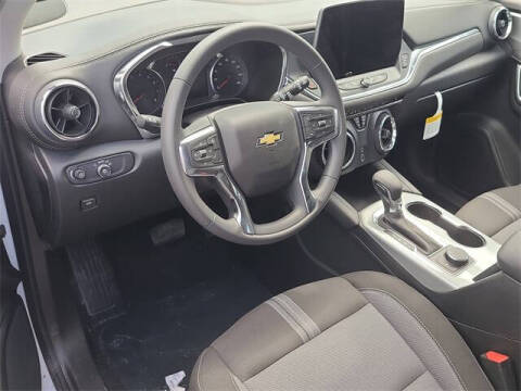 2025 Chevrolet Blazer LT