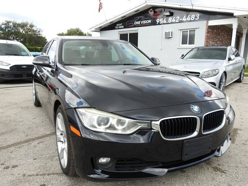 2013 BMW 3 Series  - $12,490