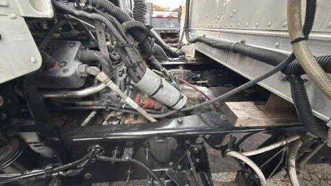 2018 Peterbilt 220