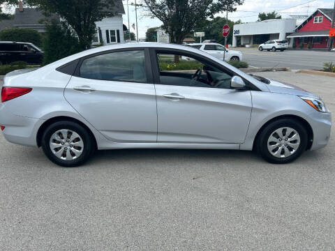 2017 Hyundai Accent SE