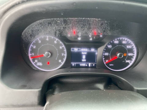 2017 GMC Acadia SLE-2