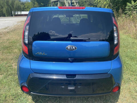 2016 Kia Soul +