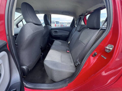 2015 Toyota Yaris 5-Door L