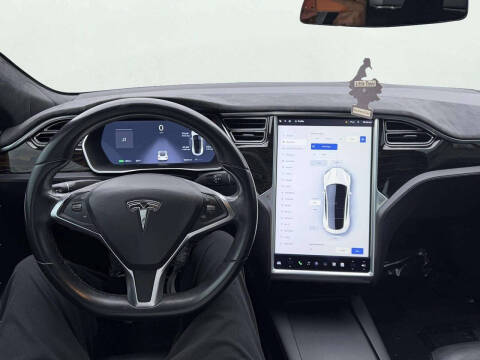 2016 Tesla Model S 90D