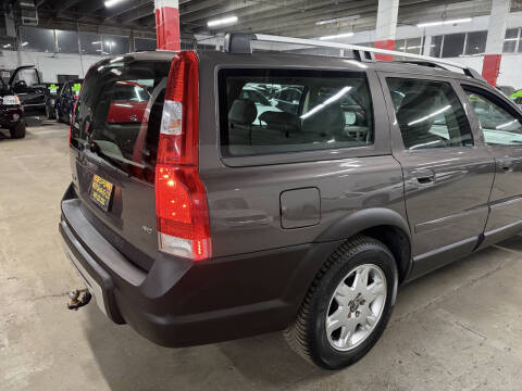 2005 Volvo XC70