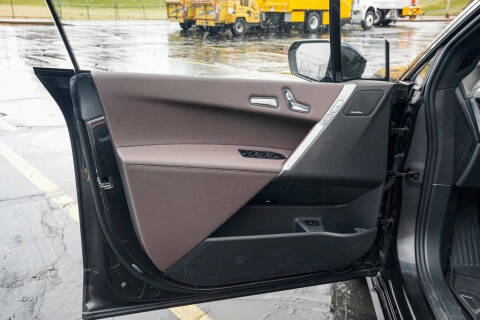 2025 BMW iX xDrive50