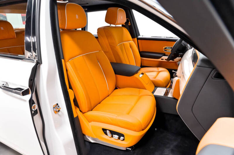 2022 Rolls-Royce Phantom