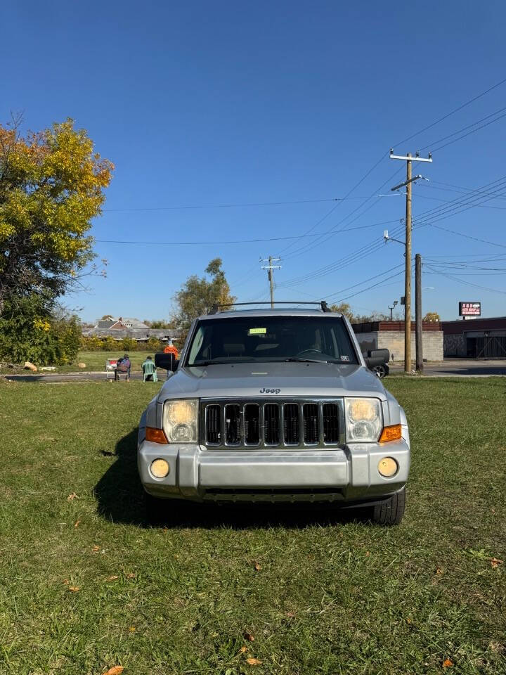 2007 Jeep Commander for sale at H & H AUTO GROUP in Detroit, MI