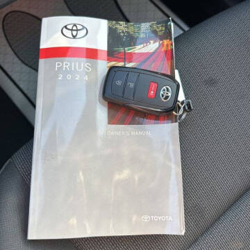 2024 Toyota Prius LE