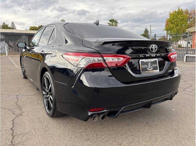 2019 Toyota Camry XSE