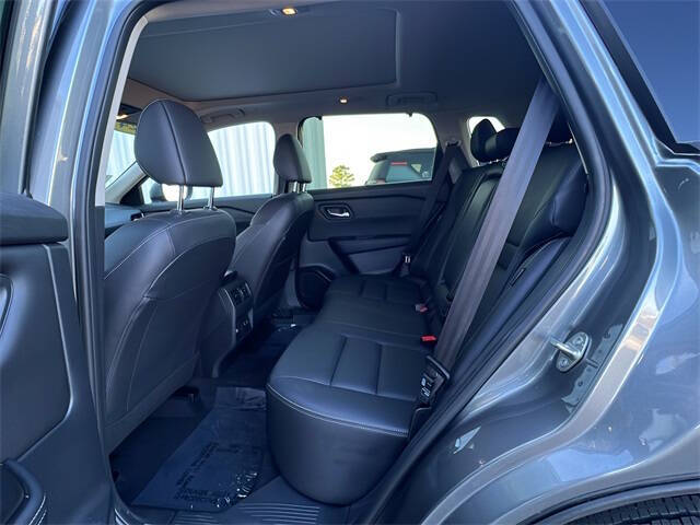 2024 Nissan Rogue SL