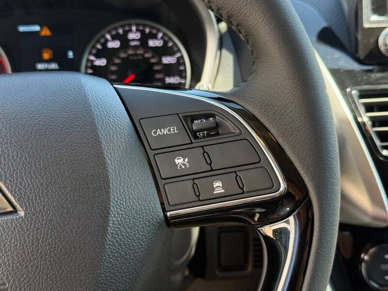 2026 Mitsubishi Eclipse Cross SE