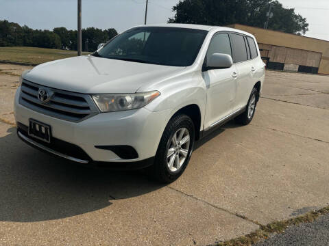 2013 Toyota Highlander for sale at Xtreme Auto Mart LLC in Kansas City MO