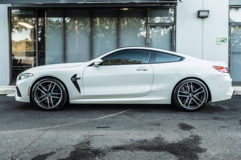 2020 BMW M8