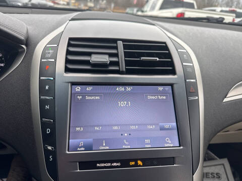 2020 Lincoln MKZ Standard