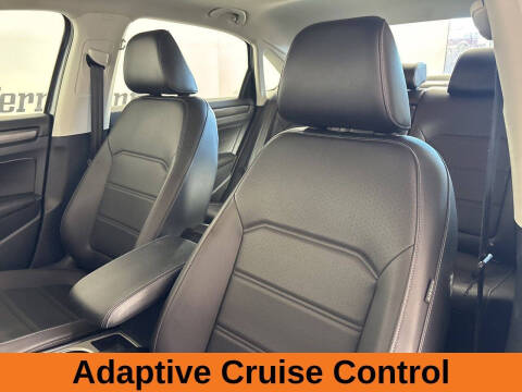 2020 Volkswagen Passat R-Line