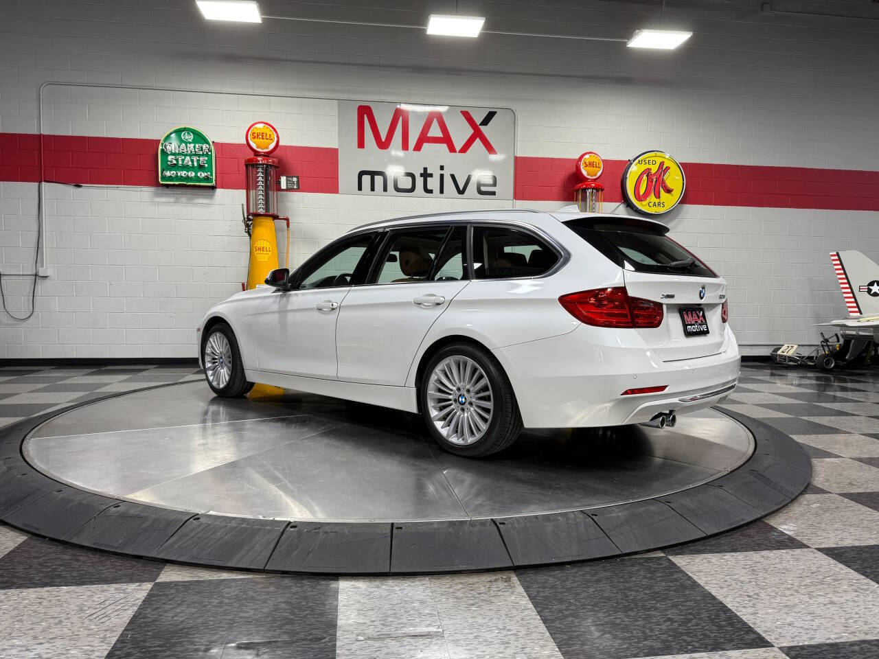 2014 BMW 3 Series 10