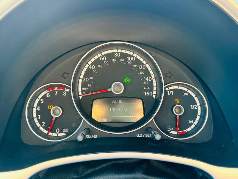 2013 Volkswagen Beetle