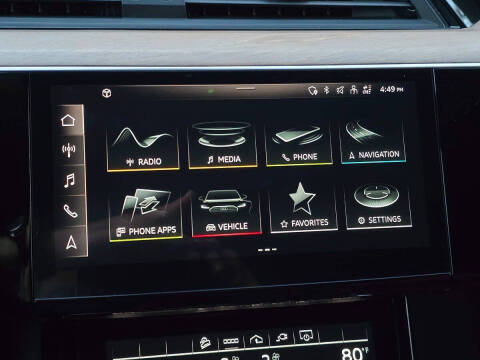 2024 Audi Q8 e-tron quattro Premium Plus