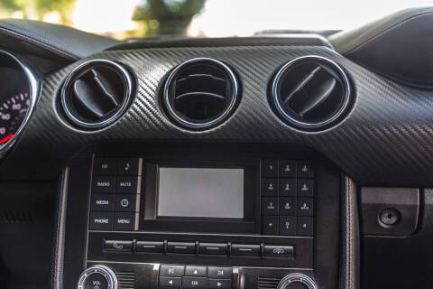 2015 Ford Mustang V6