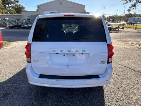 2016 Dodge Grand Caravan R/T
