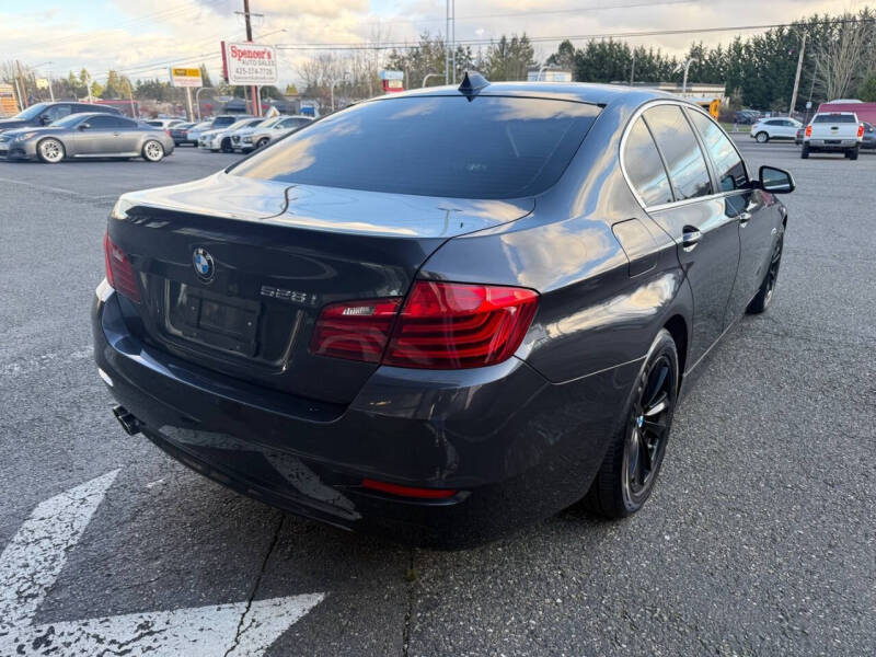 2015 BMW 5 Series 528i