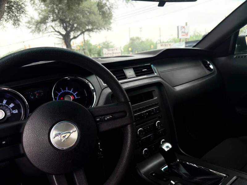 2010 Ford Mustang