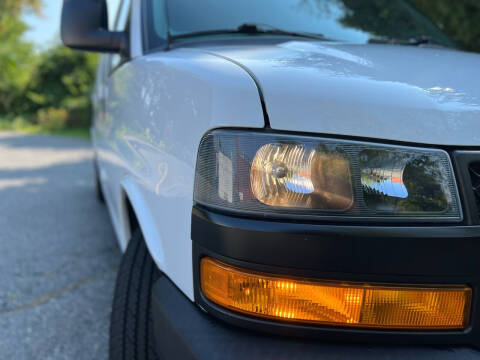 2019 Chevrolet Express 2500