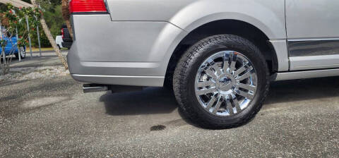 2010 Lincoln Navigator L