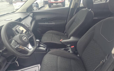 2022 Nissan Kicks S