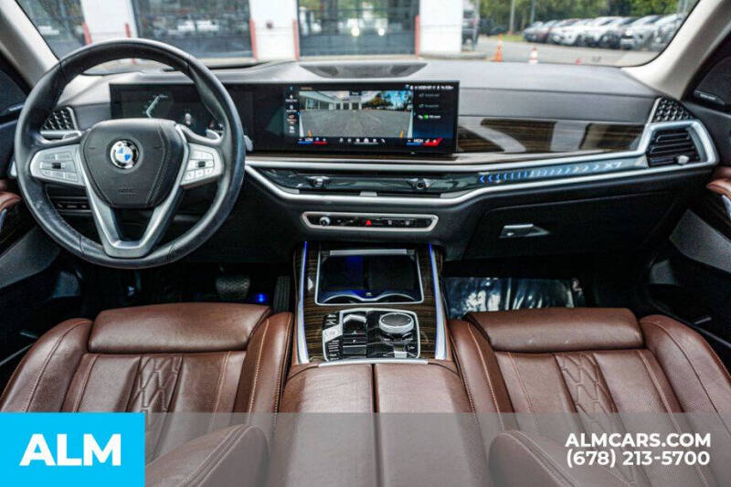 2025 BMW X7 xDrive40i