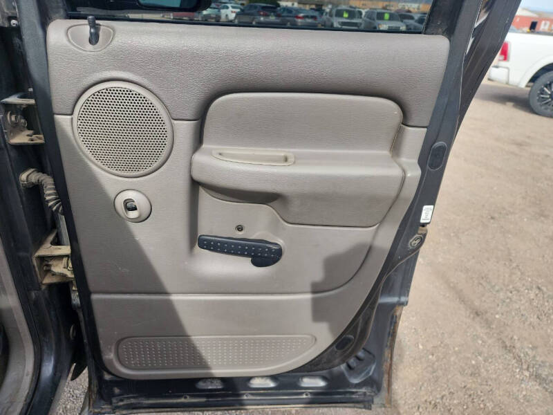 2004 Dodge Ram 2500 SLT