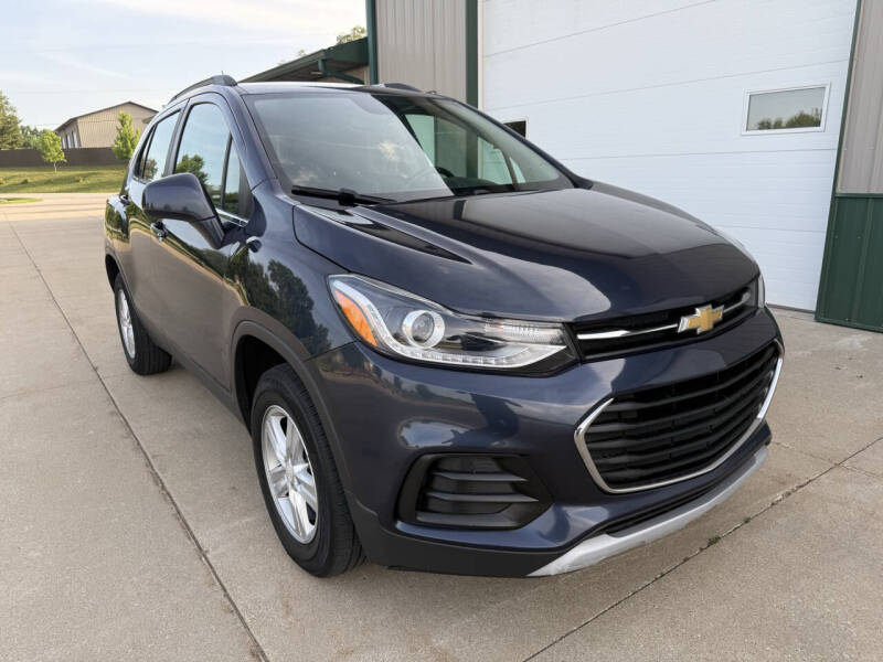 Used 2018 Chevrolet Trax LT with VIN 3GNCJPSB4JL153137 for sale in Des Moines, IA