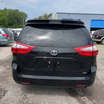 2017 Toyota Sienna