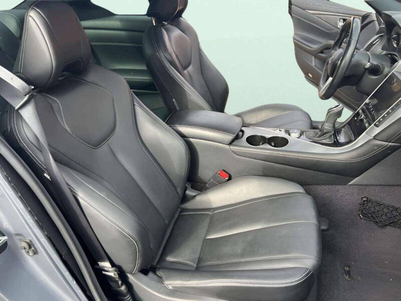 2017 Infiniti Q60 2.0T Premium